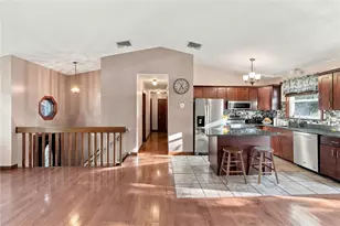 17 Brook St, West Warwick, RI 02893 - Photo 5