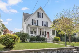 28 Homestead Ave, North Smithfield, RI 02896 - Photo 1