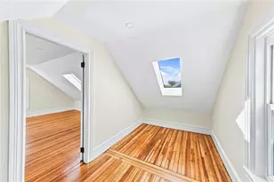 20 Nisbet St, Providence, RI 02906 - Photo 29