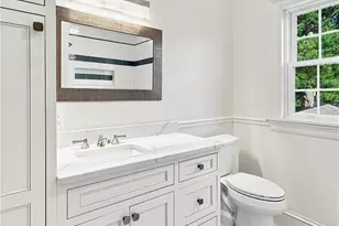 20 Nisbet St, Providence, RI 02906 - Photo 19