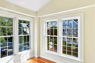 20 Nisbet St, Providence, RI 02906 - Photo 17