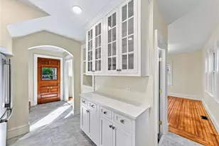 20 Nisbet St, Providence, RI 02906 - Photo 15