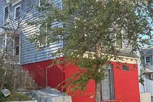 836 Douglas Ave, Providence, RI 02908 - Photo 1