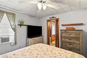 41 Mt Hope Ave, Bristol, RI 02809 - Photo 15