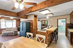 41 Mt Hope Ave, Bristol, RI 02809 - Photo 3