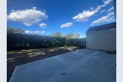 87 Glenmere Drive Drive, Cranston, RI 02920 - Photo 5