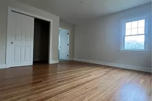 87 Glenmere Dr Dr, Cranston, RI 02920 - Photo 11
