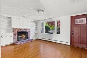 11 Beauregard Ave, Lincoln, RI 02865 - Photo 7