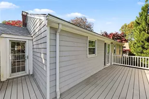 11 Beauregard Ave, Lincoln, RI 02865 - Photo 19