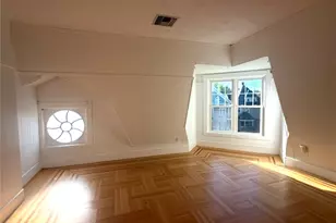 420 Angell St, Providence, RI 02906 - Photo 9