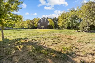 184 Glen Rd, Portsmouth, RI 02871 - Photo 29