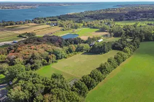 184 Glen Rd, Portsmouth, RI 02871 - Photo 1