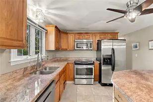 5 Lucille Dr, Smithfield, RI 02828 - Photo 13