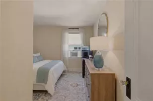 629 Thames St, Newport, RI 02840 - Photo 9