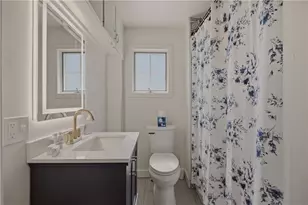 629 Thames St, Newport, RI 02840 - Photo 13