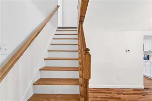 291 Groveland Ave, Warwick, RI 02886 - Photo 15