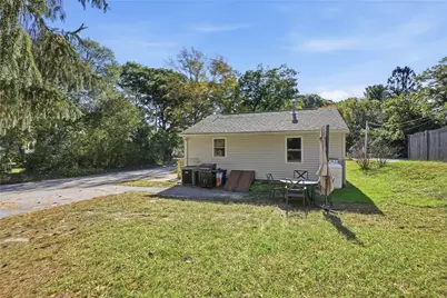 594 Victory Highway, Burrillville, RI 02839 - Photo 19