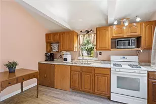 594 Victory Hwy, Burrillville, RI 02839 - Photo 3