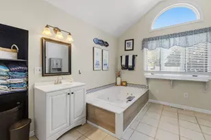 22 King Phillip St, Portsmouth, RI 02871 - Photo 25