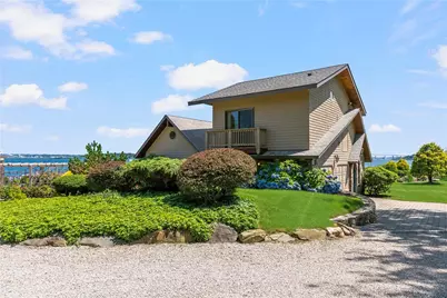 556 Shore Road, Jamestown, RI 02835 - Photo 3