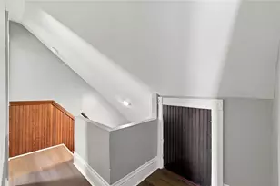 89 Auburn St, Cranston, RI 02910 - Photo 23