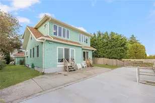 50 Concord Ave, North Kingstown, RI 02852 - Photo 33