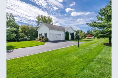 550 Seven Mile Road, Scituate, RI 02831 - Photo 3