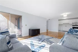 401 Bellevue Ave, Newport, RI 02840 - Photo 9