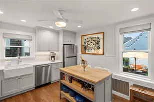 4 Friendship St, Newport, RI 02840 - Photo 9