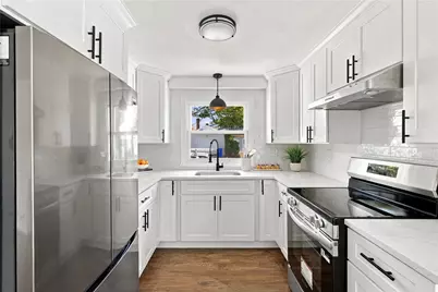19 Cherry Street, North Providence, RI 02911 - Photo 5