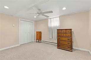 56 Ruth St, Woonsocket, RI 02895 - Photo 15