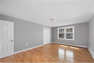 298 Grosvenor Avenue, East Providence, RI 02914 - Photo 11