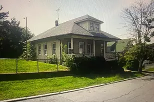 19 Maplewood Ave, Cranston, RI 02920 - Photo 1