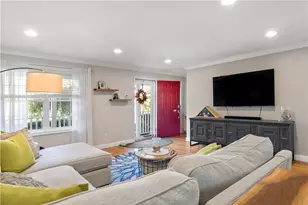 53 Vine St, East Greenwich, RI 02818 - Photo 13