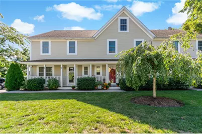 53 Vine Street, East Greenwich, RI 02818 - Photo 3