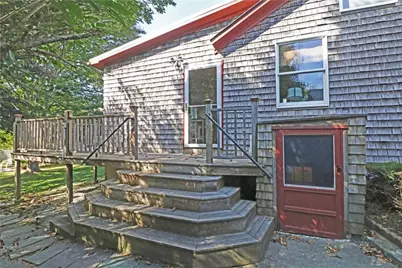 12 Draper Avenue, Middletown, RI 02842 - Photo 9