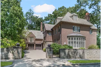 330 Freeman Parkway, Providence, RI 02906 - Photo 1