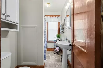 140 Hamilton Street, Woonsocket, RI 02895 - Photo 17