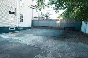 9 Steuben St, Providence, RI 02909 - Photo 31