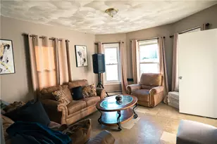 9 Steuben St, Providence, RI 02909 - Photo 7
