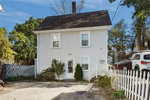 304 Park Ave, Woonsocket, RI 02895 - Photo 1