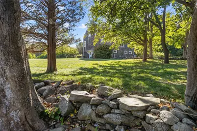 184 Glen Road, Portsmouth, RI 02871 - Photo 17