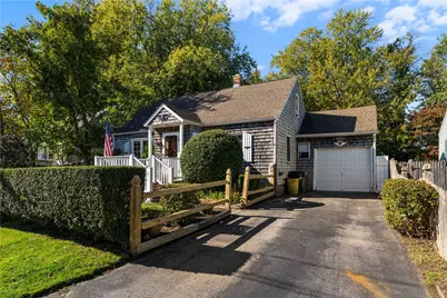 35 King Road, Middletown, RI 02842 - Photo 3