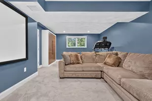 427 Log Rd, Smithfield, RI 02917 - Photo 35