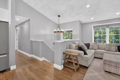 427 Log Road, Smithfield, RI 02917 - Photo 5