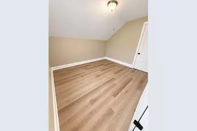 70 Whittier Avenue, Providence, RI 02909 - Photo 25