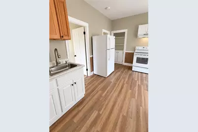 70 Whittier Avenue, Providence, RI 02909 - Photo 19