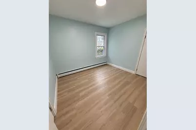 70 Whittier Avenue, Providence, RI 02909 - Photo 11