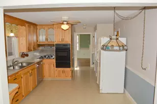 103 Greenwich Ave, East Providence, RI 02914 - Photo 11