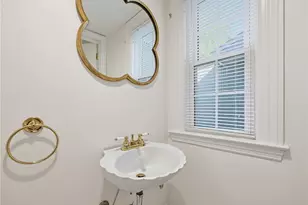 7 White Birch Rd, Cranston, RI 02920 - Photo 23